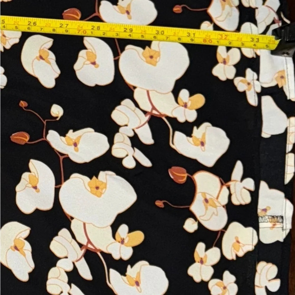 🎆DR2 Sz ~ S Black Floral V-Neck A-Line Dress with Neck Tie - Picture 8 of 9